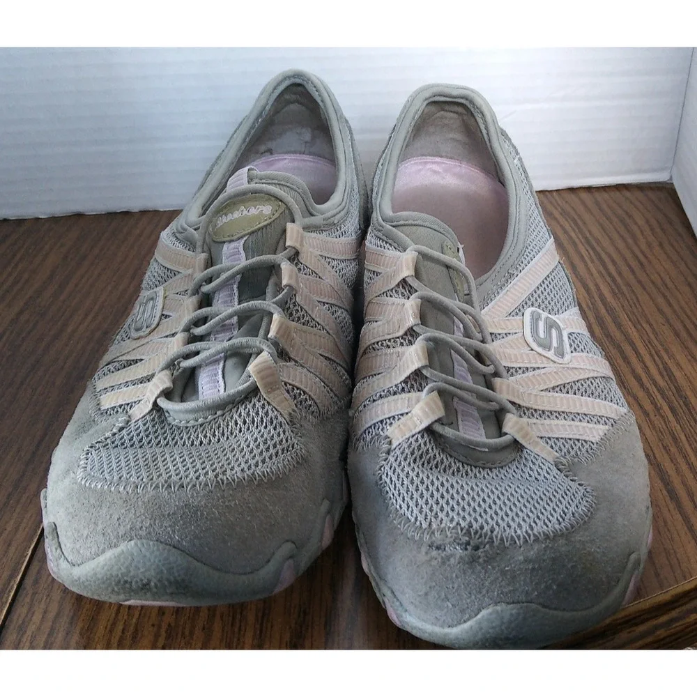 Skechers womans size